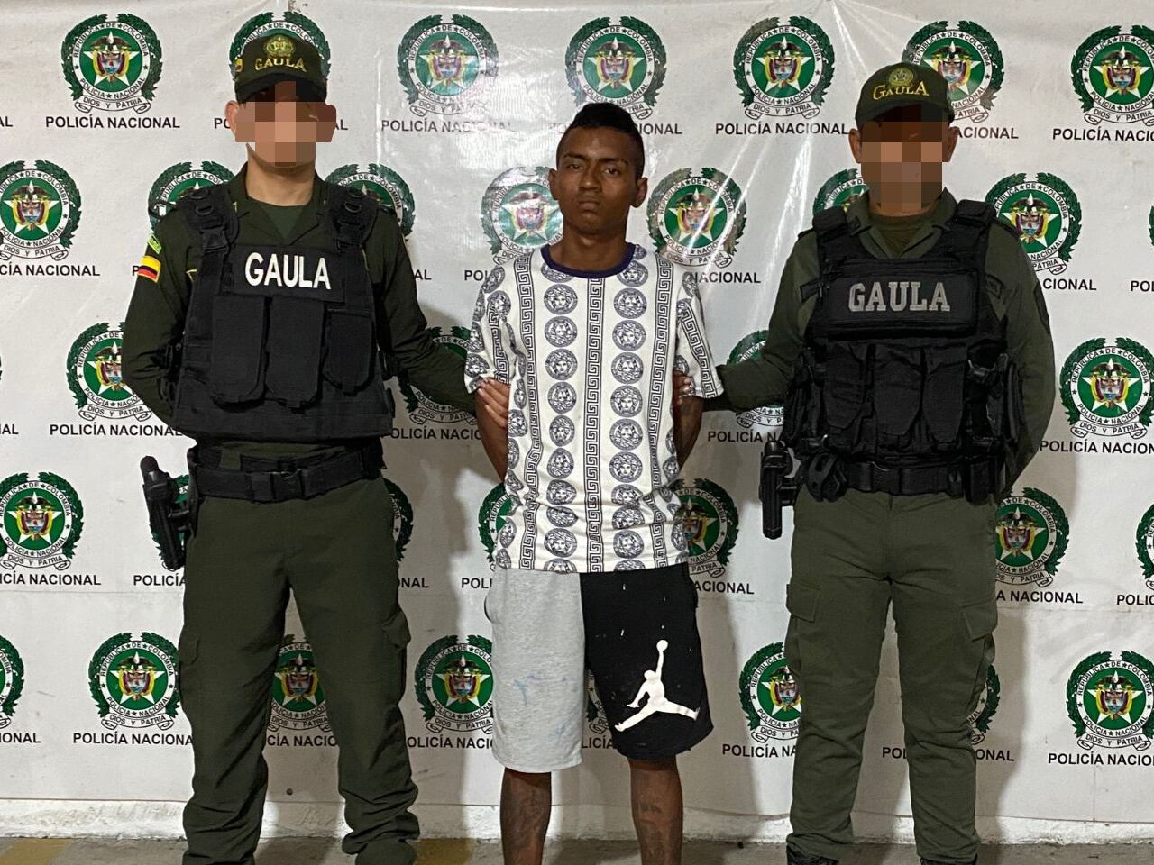 Alias El Mamón tiene 20 años.