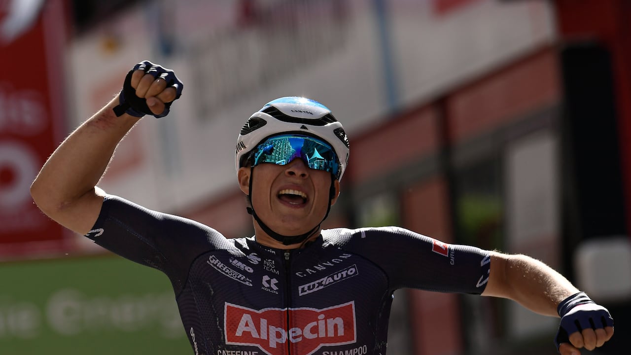 Jasper Philipsen, ganador de la etapa 2 en la Vuelta a España.