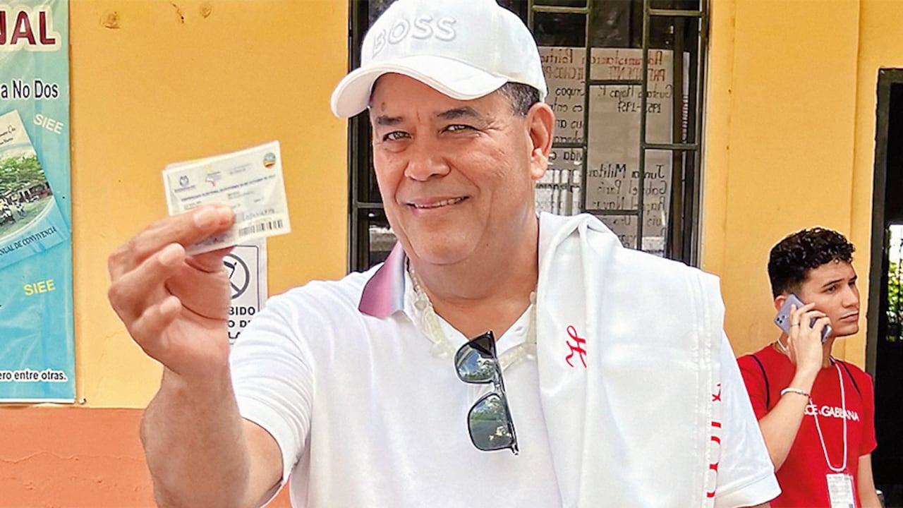 Santander Lopesierra le ganó con el voto en blanco al nuevo alcalde de Maicao, pero no logró el porcentaje exigido por la ley para repetir las elecciones en su tierra.