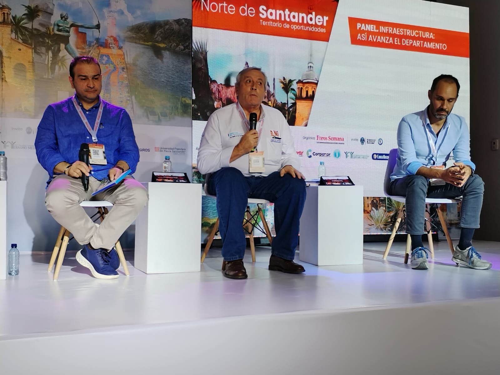 Silvano Serrano, gobernador de Norte de Santander; Francisco Javier García, gerente de la Concesión de Pamplona - Cúcuta y José Miguel González, gerente general de Cens.