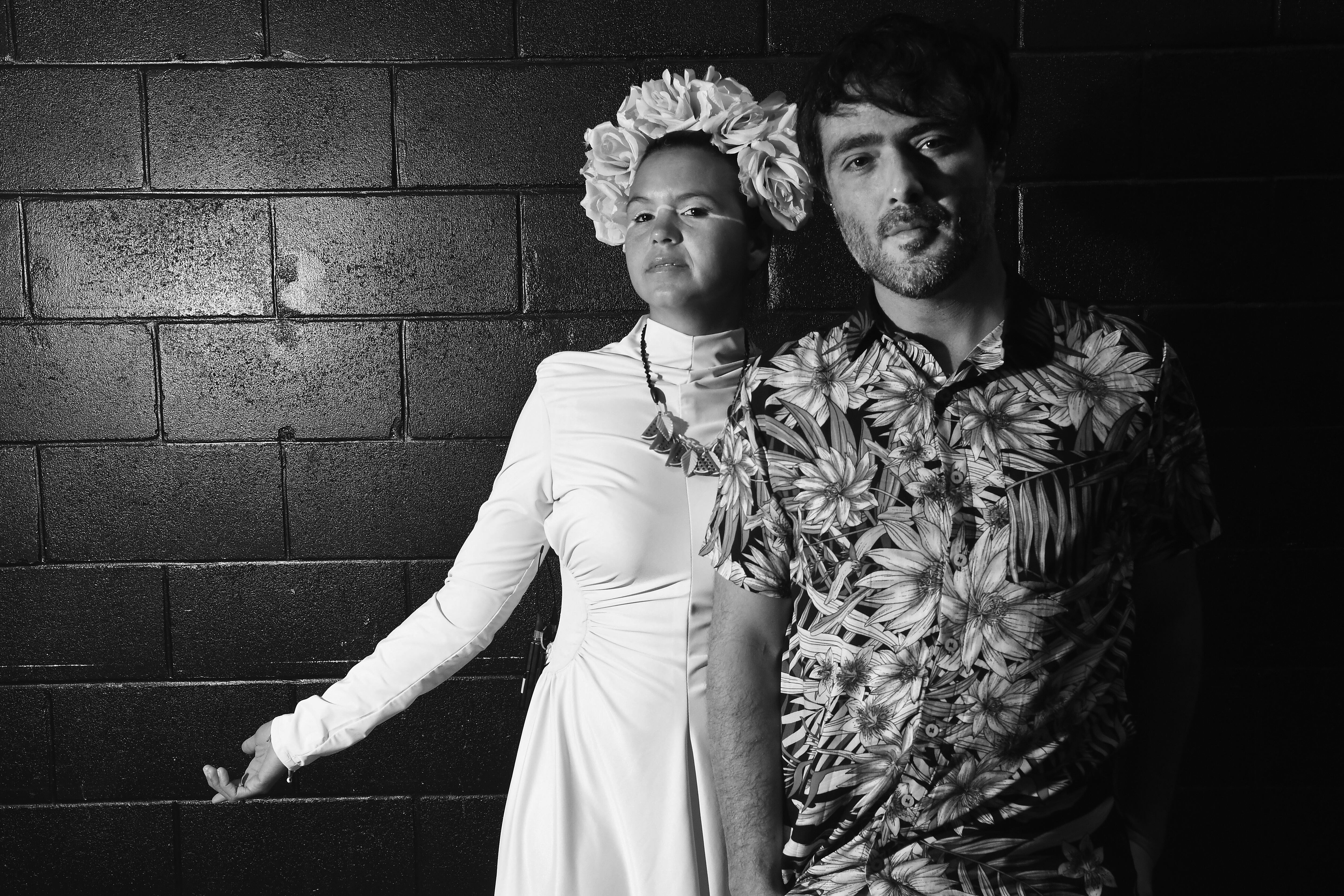 Li Saumet y Simón Mejía, de Bomba Estéreo, hablan en este nuevo episodio del pódcast Historia de un clásico sobre el nacimiento de Fuego.