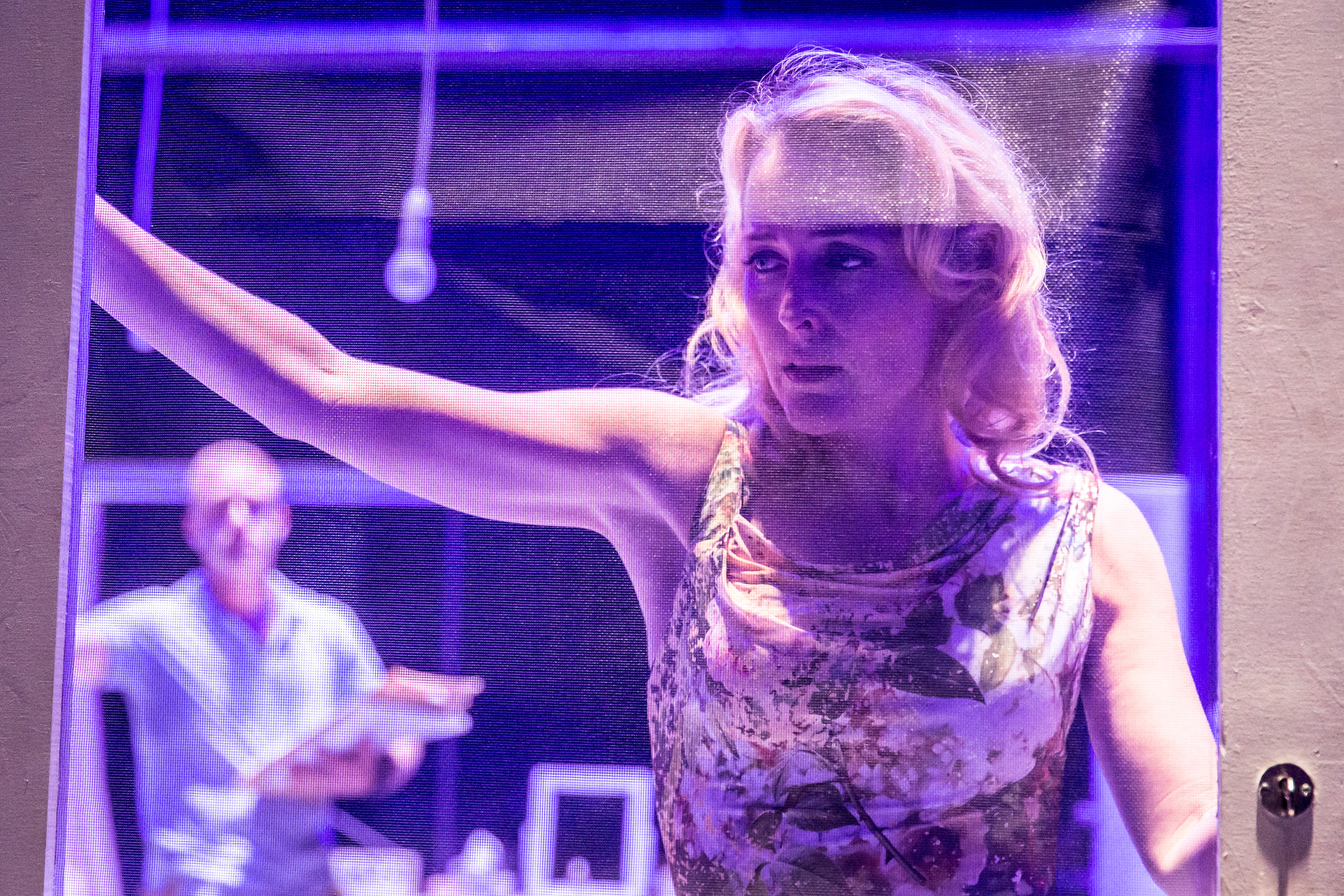 Gillian Anderson en 'Un tranvía llamado deseo' de Tennessee Williams, bajo la dirección de Benedict Andrews en The Young Vic Theatre. Foto: Johan Persson