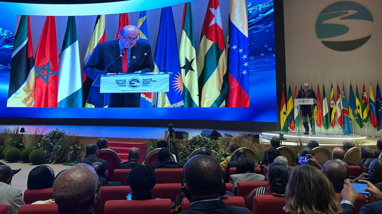 Canciller Álvaro Leyva en la Cumbre de las Tres Cuencas, Ecosistemas de Biodiversidad y Bosques.