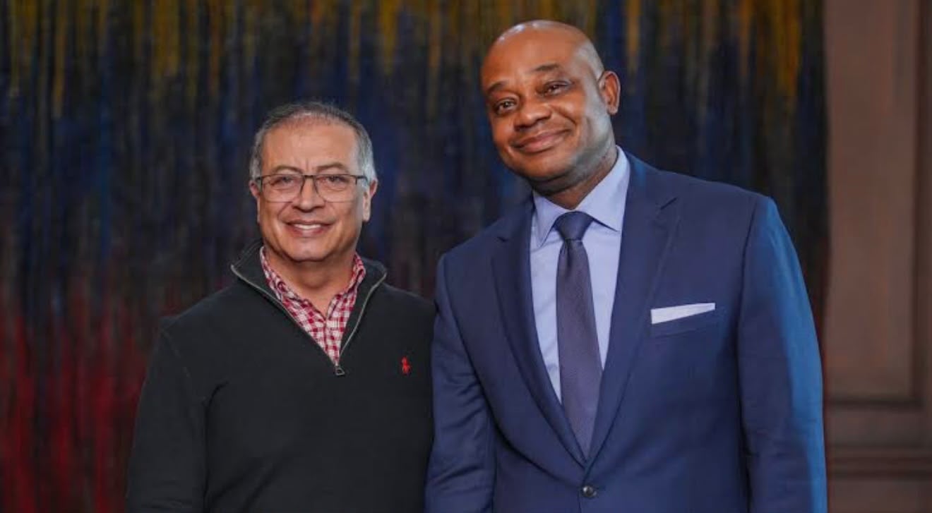La foto de la posesión del Luis Gilberto Murillo como ministro de Relaciones Exteriores el 21 de mayo de 2024 cobró especial interés a raíz de las denuncias de una joven contra el expresidente Gustavo Petro.