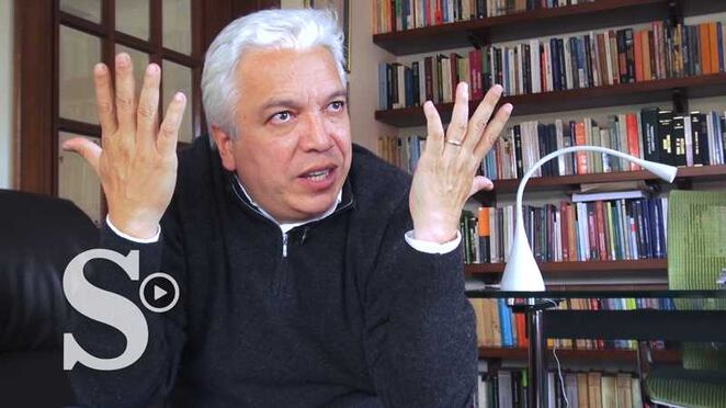 Carlos Alonso Lucio.