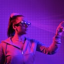 Experiencia de compra en línea de metaverso en un entorno de realidad virtual.