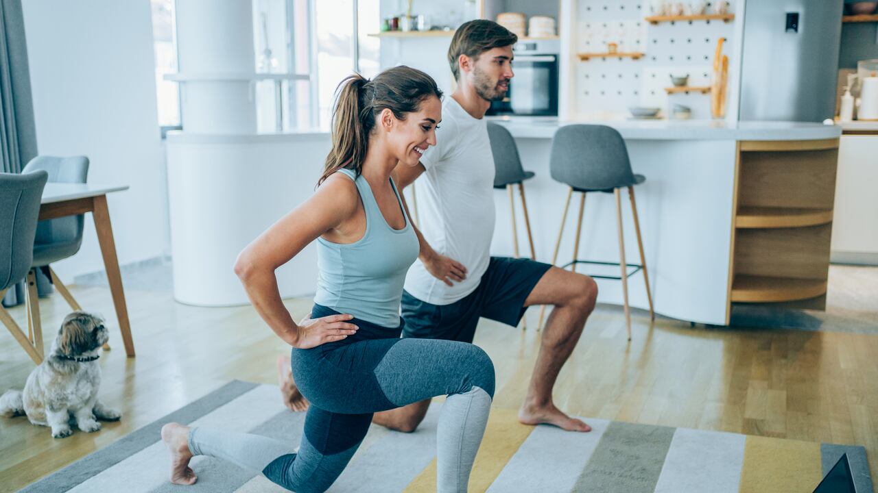 Los ejercicios de resistencia son cruciales para fortalecer los músculos de los glúteos.