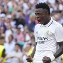 Real Madrid's Vinicius Junior celebrates after scoring his side's 2nd goal during the Spanish La Liga soccer match between Real Madrid and Mallorca at the Santiago Bernabeu stadium in Madrid, Spain, Sunday, Sept. 11, 2022. (AP Photo/Manu Fernandez)