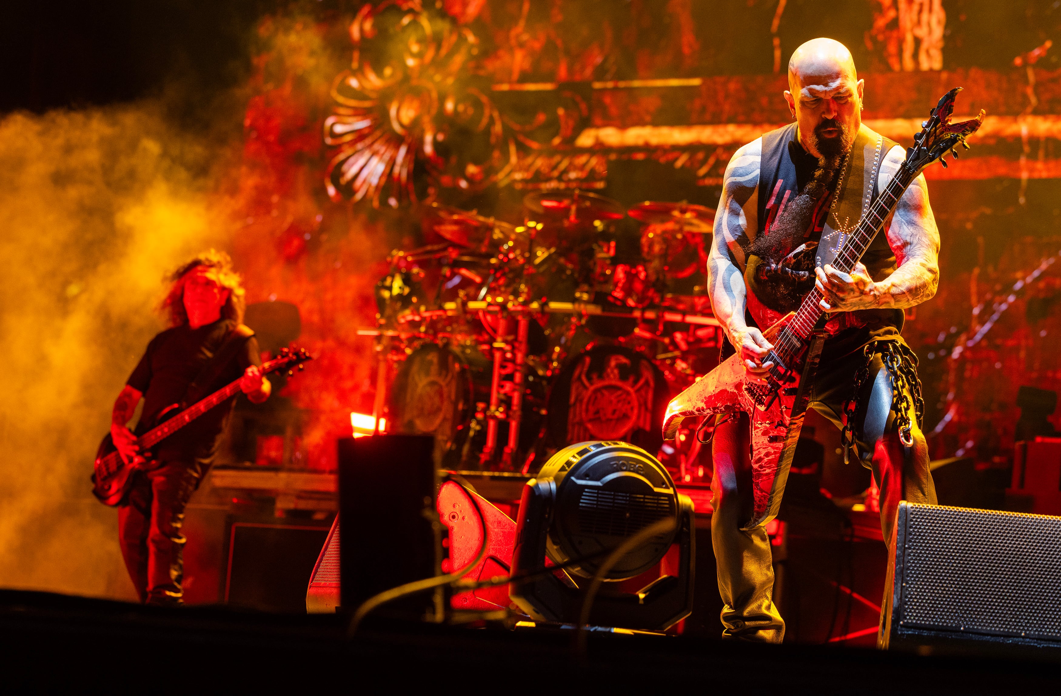 Tom Araya y Kerry King de Slayer actúan en el Festival d'été de Québec el 11 de julio de 2025 en la ciudad de Quebec, Quebec. Foto de Barry Brecheisen/WireImage.