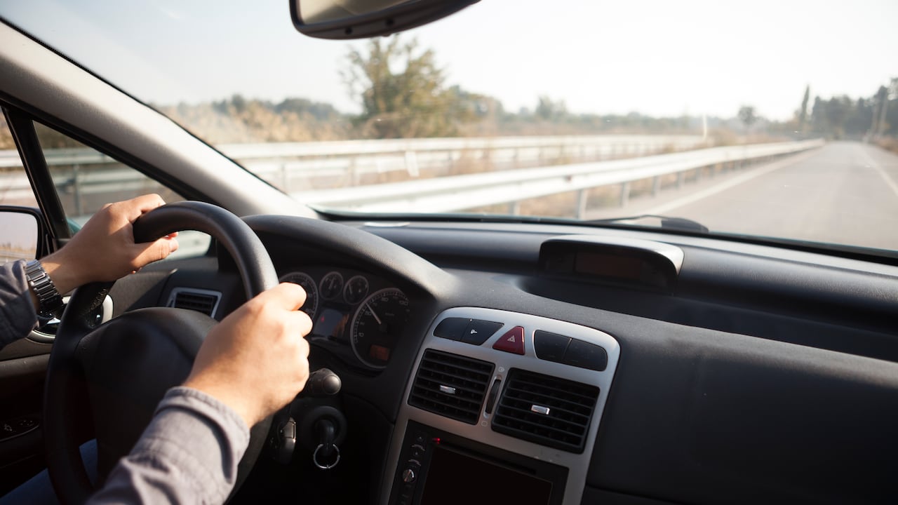 Los carros automáticos hacen que la conducción sea más sencilla.