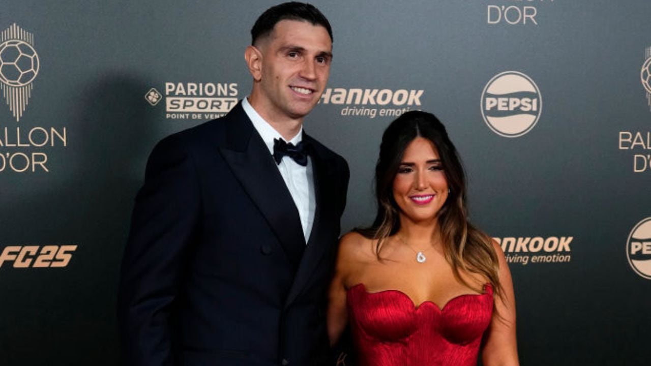 Premio para Dibu Martínez.