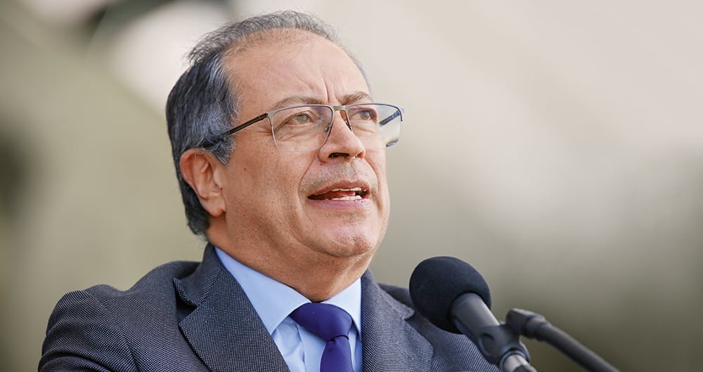   El presidente Gustavo Petro admitió que se debe hacer un recorte de gastos, pero prometió que no va a afectar los sectores vulnerables.