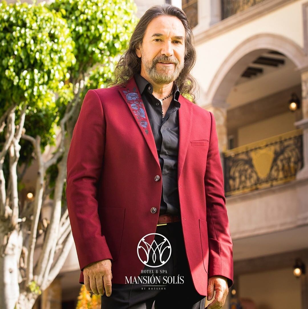 El cantante es dueño de su propio hotel spa. Foto: Instagram @mansionsolis.