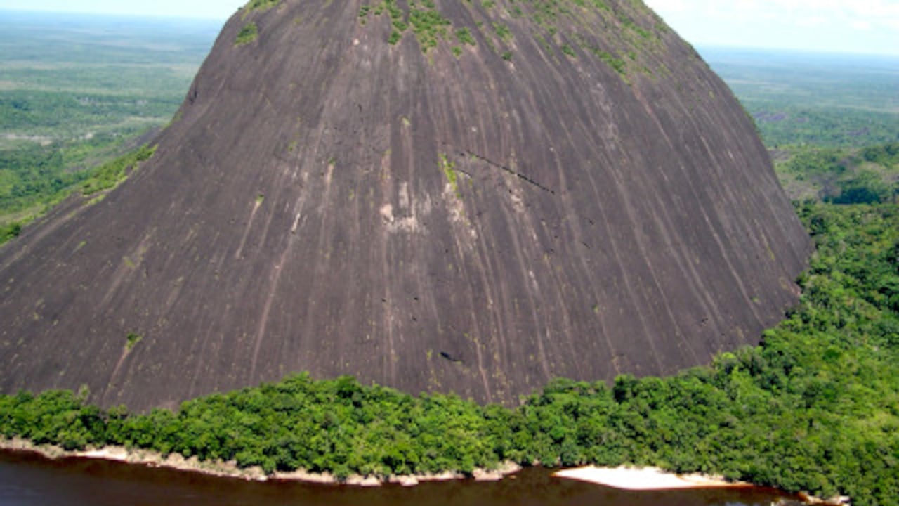 Sistema de humedales de la Estrella Fluvial del Inírida.