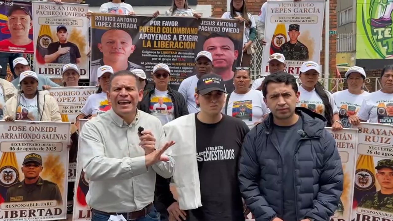 El senador German Rodríguez, el representante Daniel Briceño y Joseph Hoyos convocaron a la marcha de 'Las voces del secuestro'.