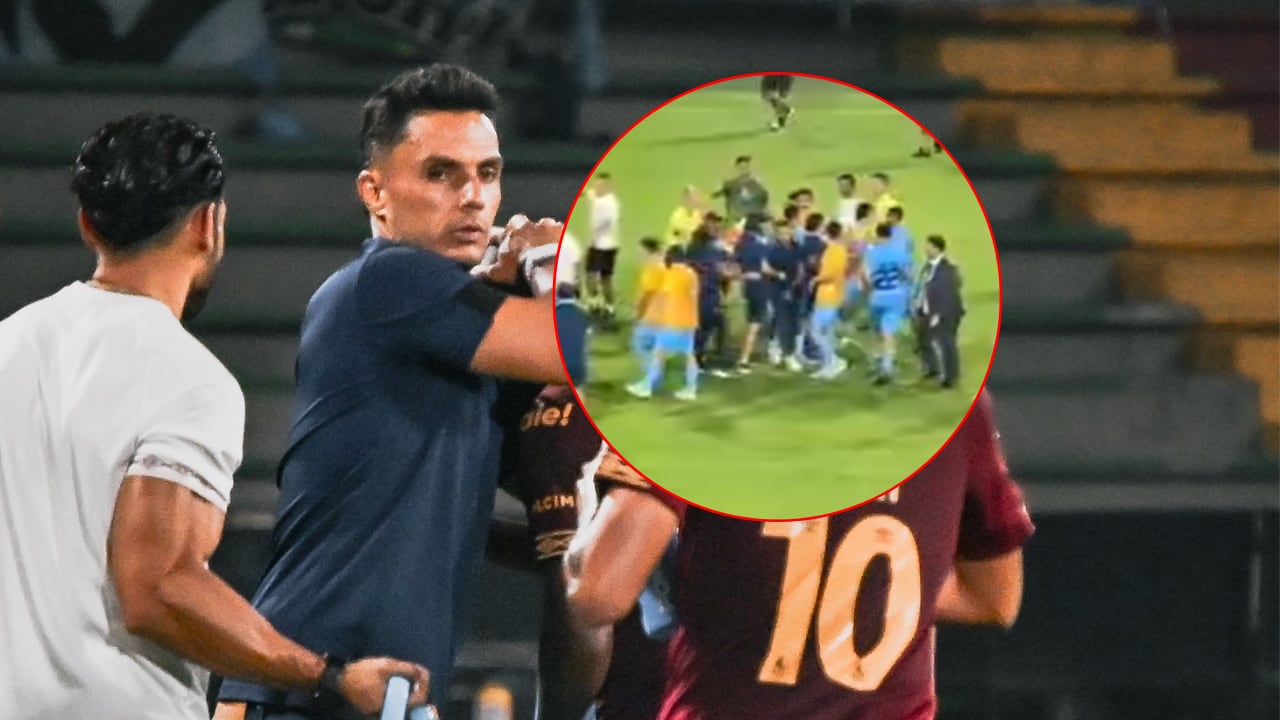 Lucas González, entrenador del Tolima, fue golpeado por un rival al término de juego de Copa Libertadores.