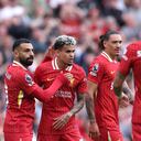 Mohamed Salah y Luis Díaz celebrando un gol con el Liverpool