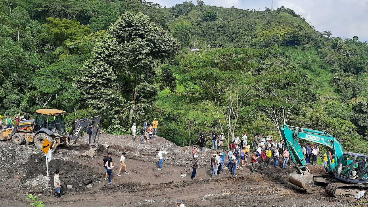 Se construirán 35 drenes horizontales para extraer el agua de la montaña.