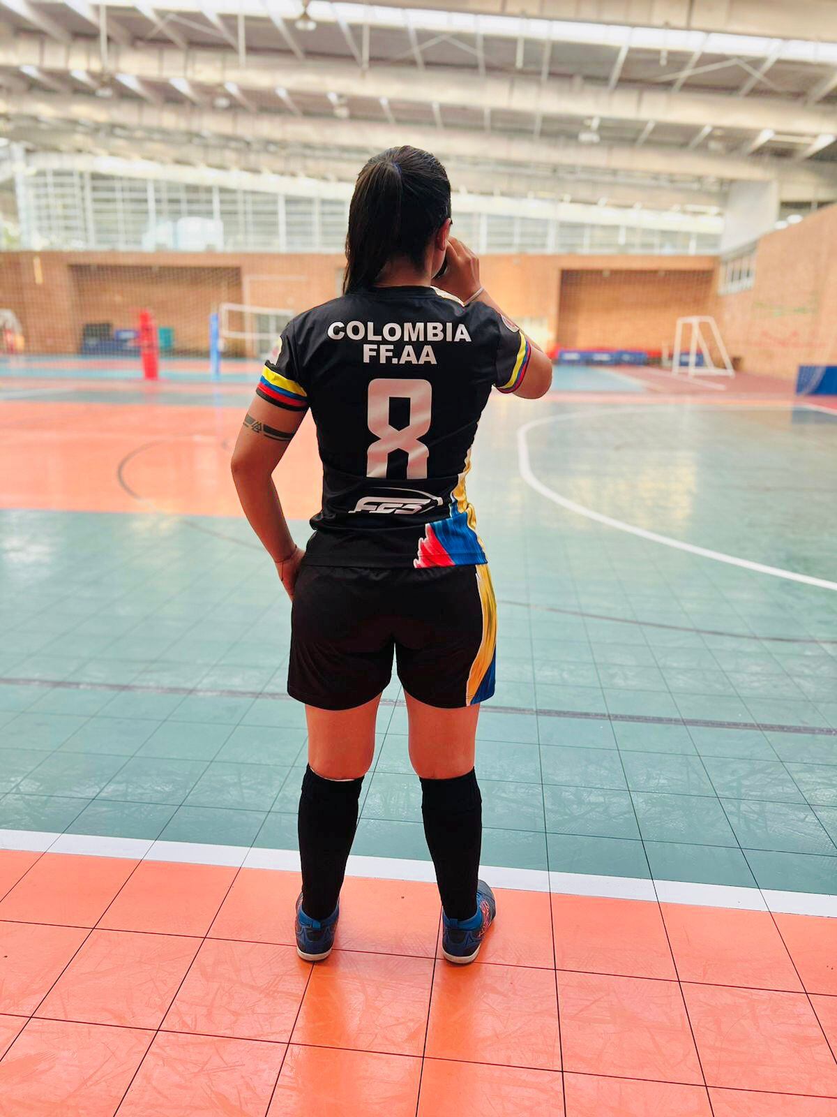 Patrullera Adriana y jugadora de Fútbol denuncia presunto acoso laboral