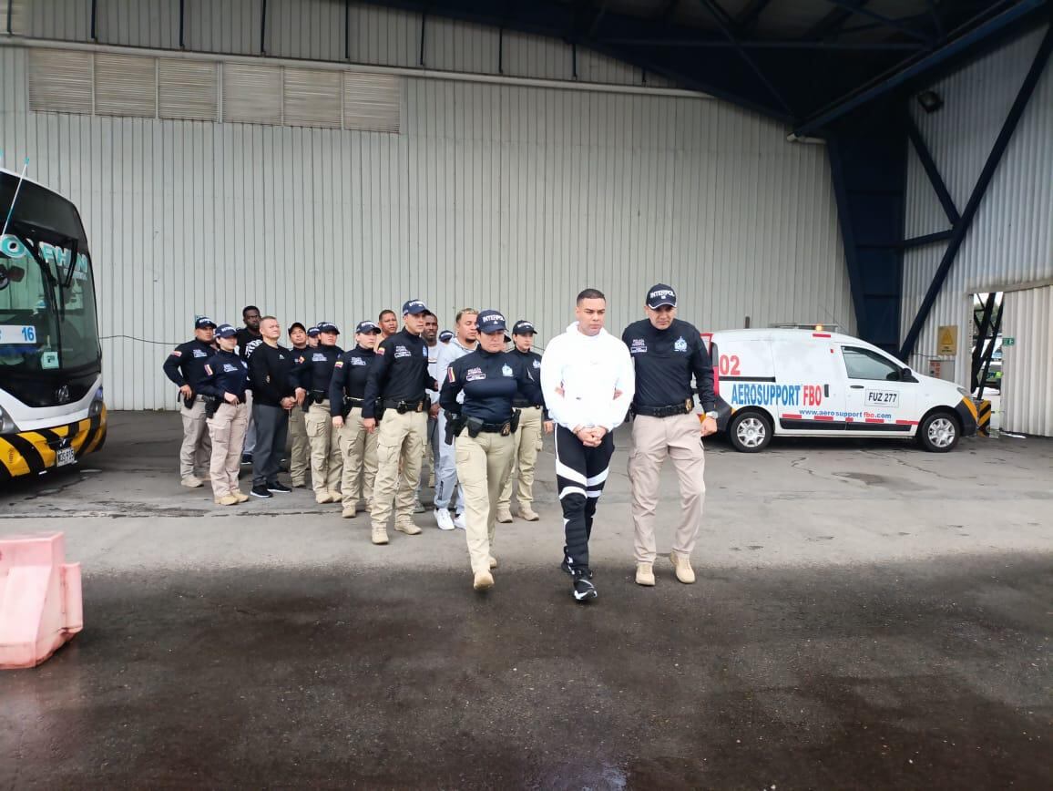 Un grupo de 13 colombianos fueron extraditados este 24 de mayo de 2024.