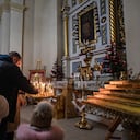 El 8 de enero no es un día festivo en Ucrania, pero las iglesias de el calendario antiguo recuerda a los santos en este día. Muchas personas no trabajan y se quedan con sus familias o se reúnen con amigos y asisten a diversos eventos religiosos o culturales en la ciudad.