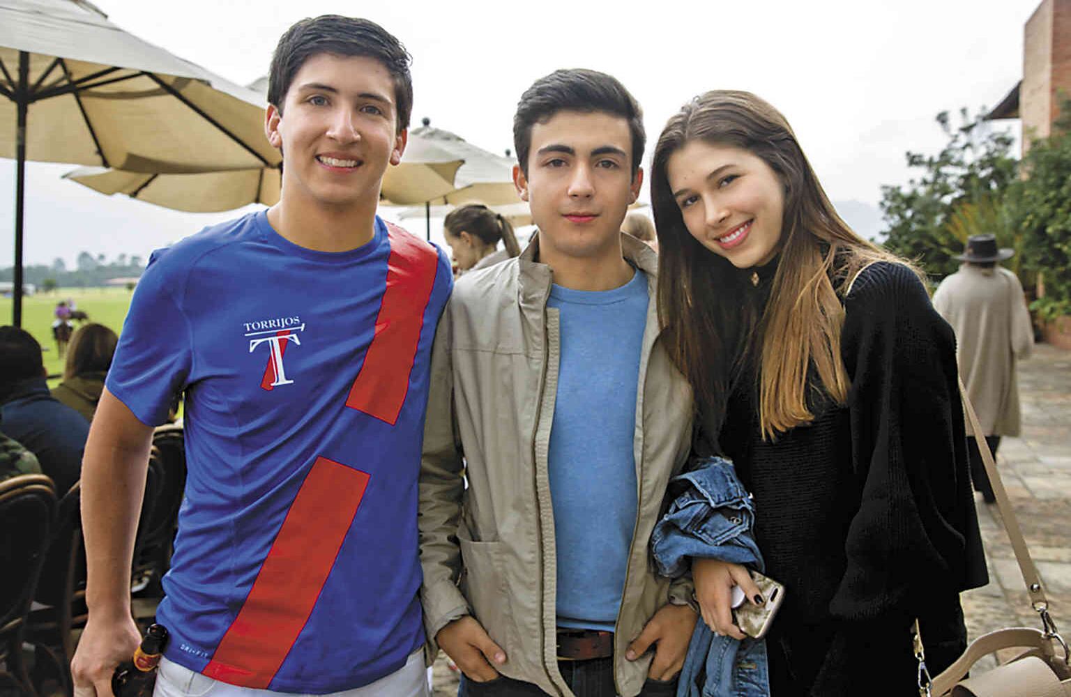 Pablo Hernández de Alba, Antonio Mora y Valentina Echeverry.
