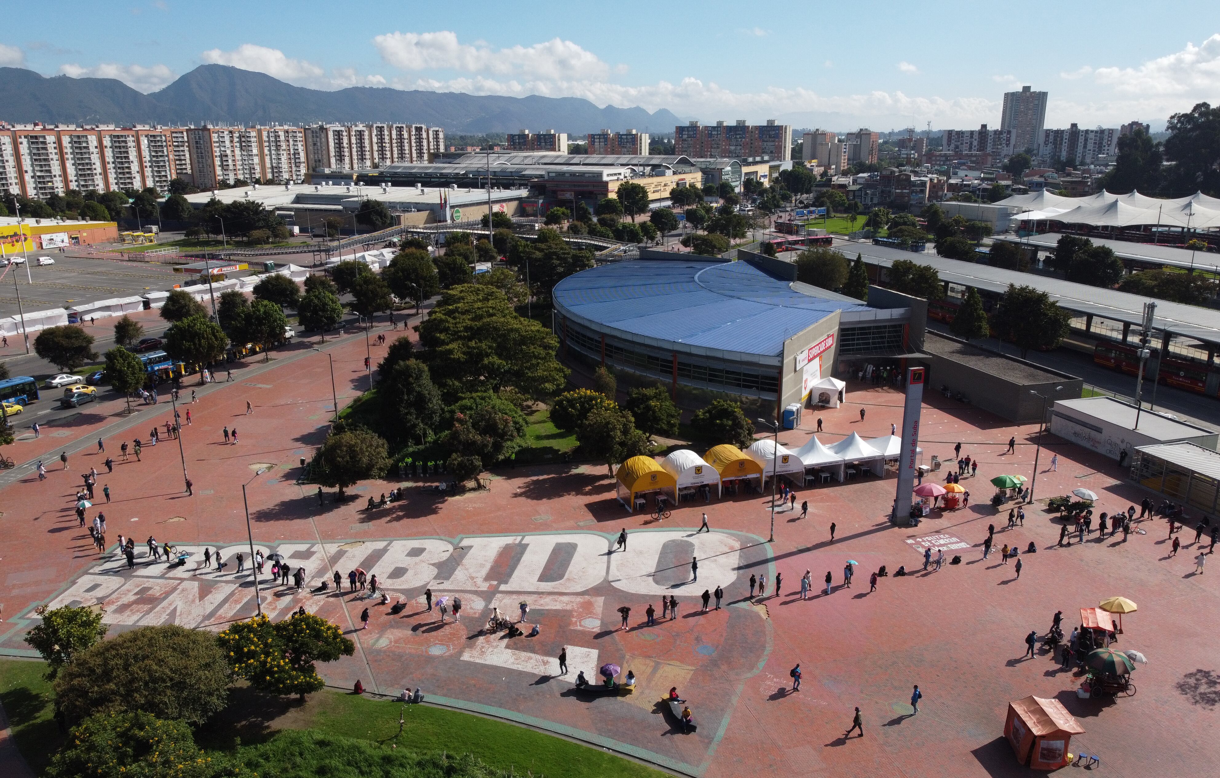 Portal transmilenio Suba Bogota
Supercade Suba
Localidad de Suba
Bogota julio 2 del 2021
Foto Guillermo Torres Reina / Semana
