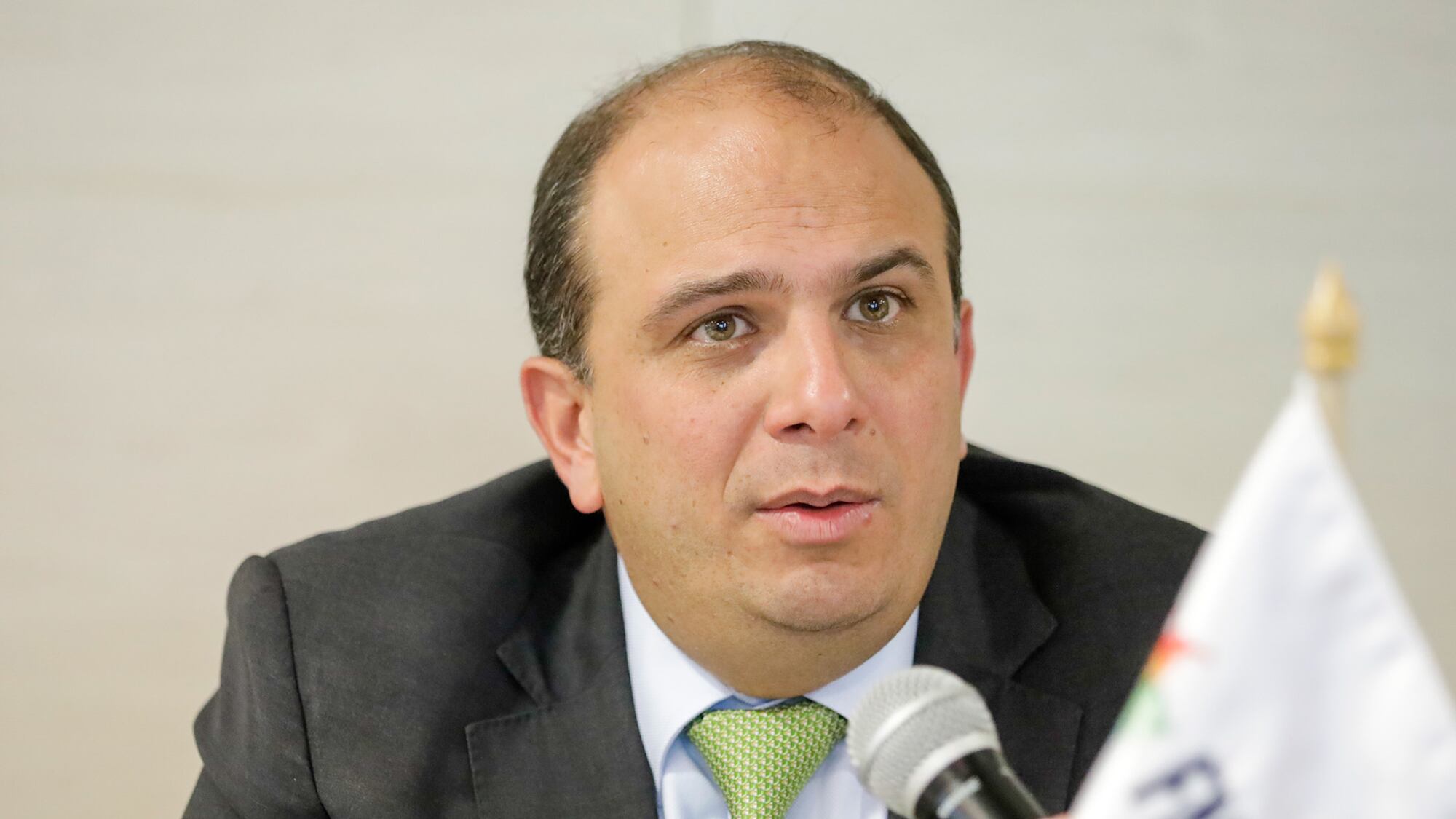 CARLOS CAMARGO