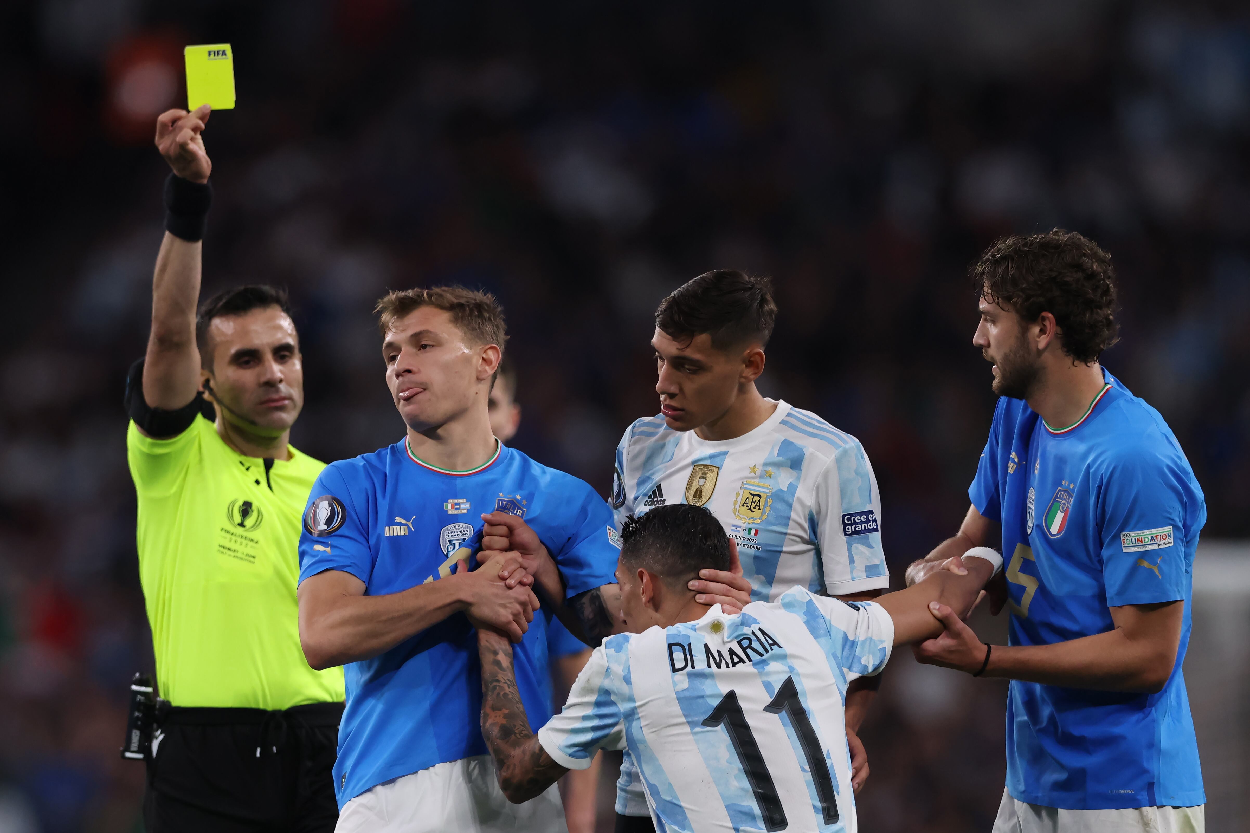 Piero Maza dirigió la Finalissima entre Argentina e Italia.