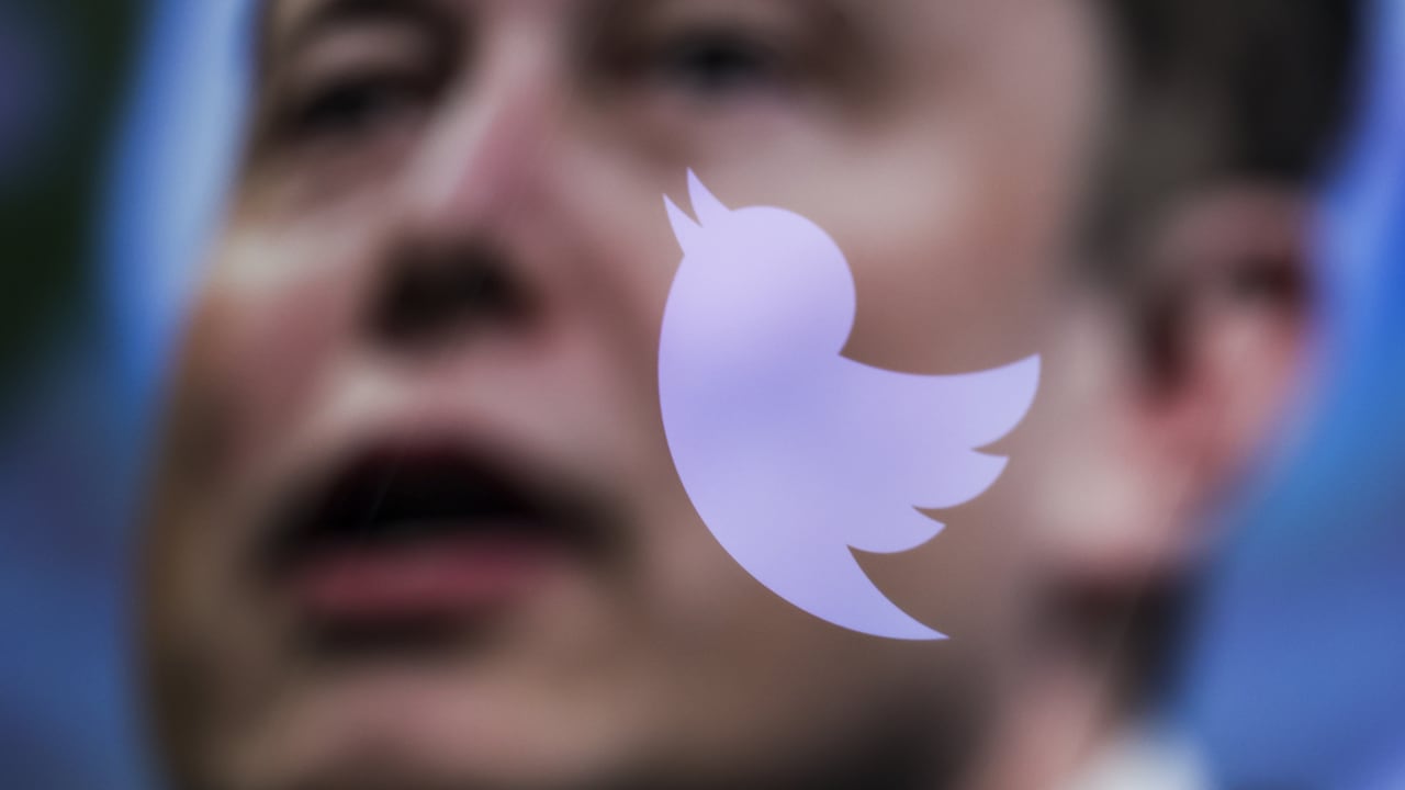 Según se conoció, hay un puñado de usuarios a los que Twitter favorece con la visibilidad de sus contenidos. Muhammed Selim Korkutata / Anadolu Agency