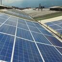 Bosi cuenta con un Sistema Solar Fotovoltaico que a través de 348 paneles solares, ubicados en la cubierta de la fábrica, convierte la radiación solar en energía eléctrica utiliza en su proceso productivo.