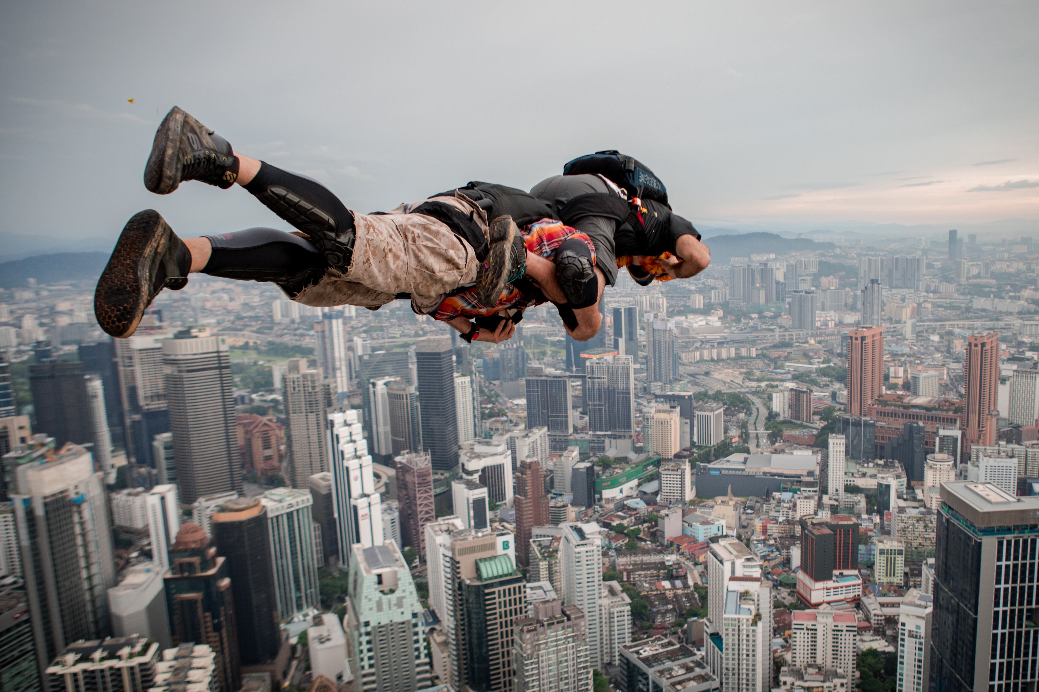 Durante el juicio también se supo que el aviador de 64 años volaba con una licencia inválida después de violar algunas restricciones derivadas de una condición médica no especificada.