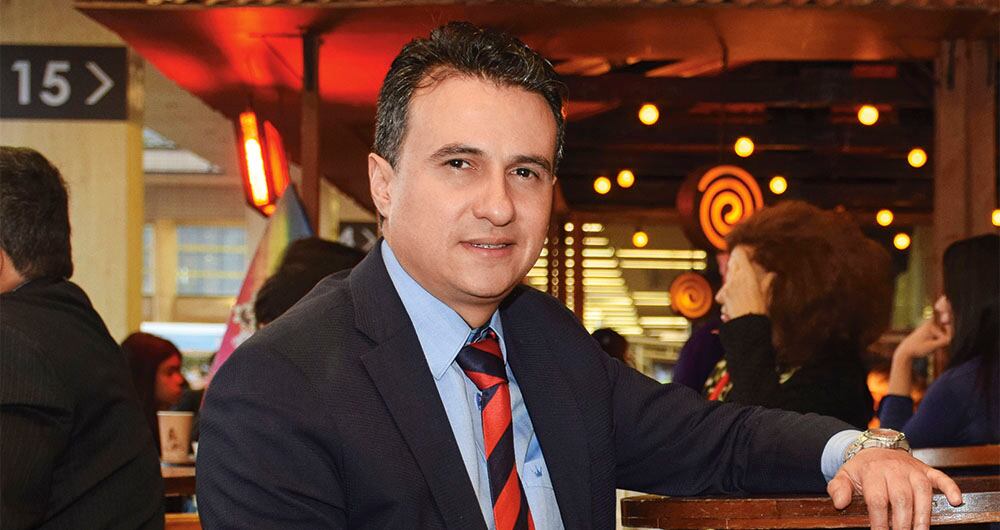 Camilo OspinaPresidente de Asobares