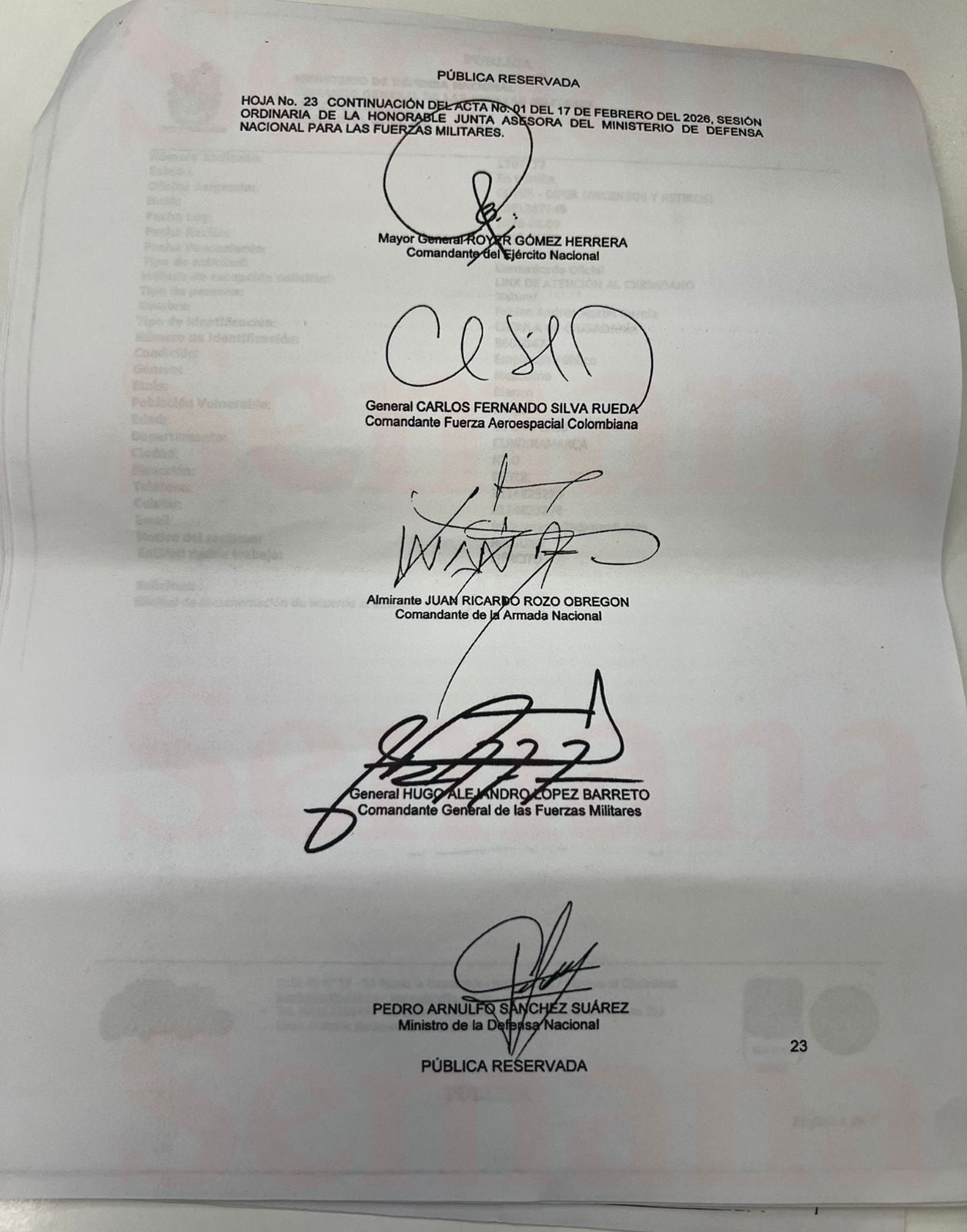 El alto mando militar estuvo de acuerdo en la salida de varios oficiales luego de la junta del 17 de febrero del 2026.