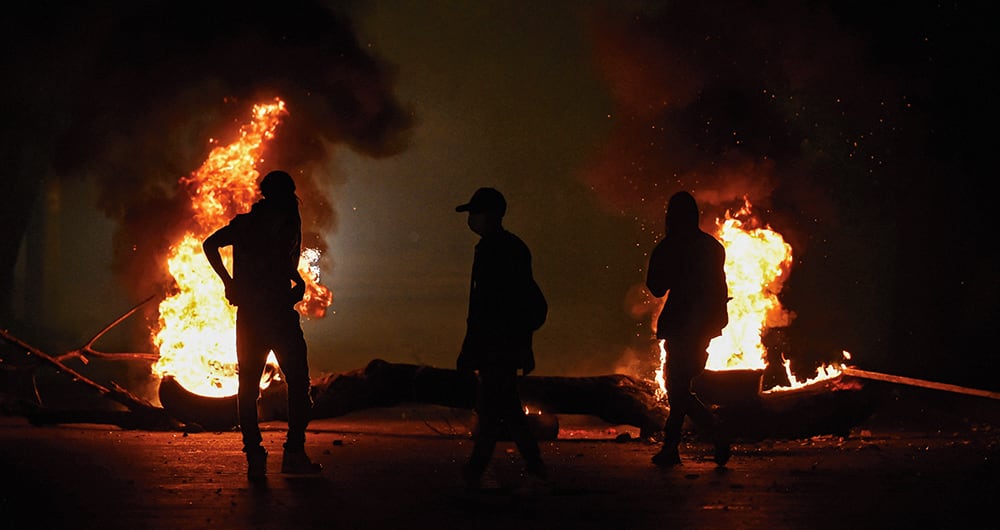 Durante el paro nacional, Cali estuvo secuestrada por la delincuencia al menos por dos meses, en los que hubo abusos de parte de manifestantes y autoridades.