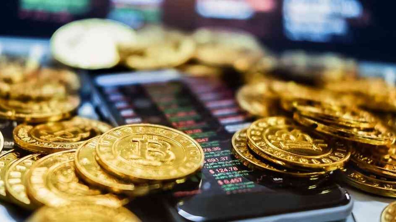 El valor de este metal precioso ascendió a más de 1.551 euros los 28 gramos este lunes: el precio más alto en casi dos meses.