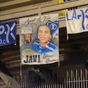 Los hinchas se reunieron a las afueras del escenario deportivo.