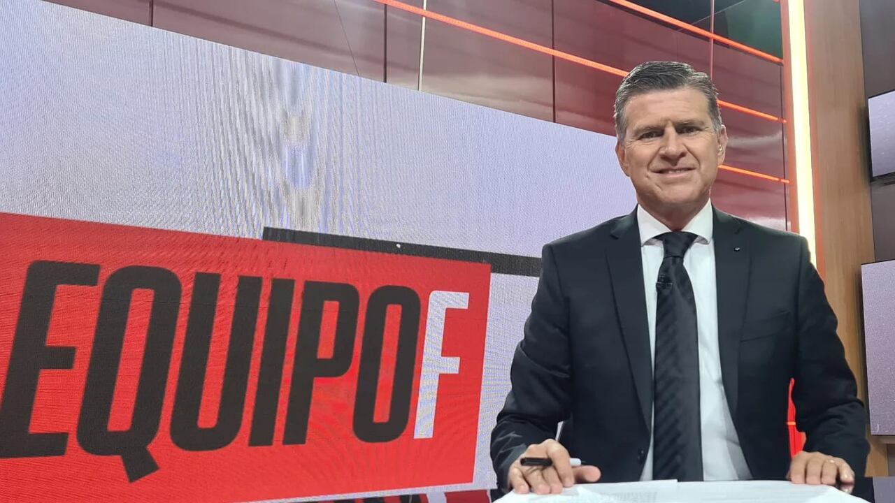 Ricardo Henao Calderón. El periodista deportivo se va de ESPN. Continuará en RCN y tendrá nueva casa periodística.