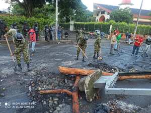Comunidad del sector de Meléndez en Cali agradecen a las autoridades por recuperar la normalidad.