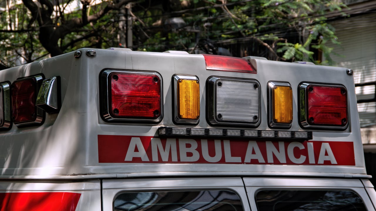 El ataque contra un herido en una ambulancia violaría el Estatuto de Roma.