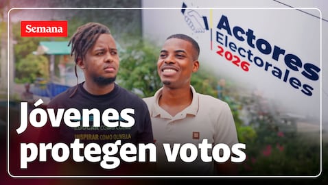 Jóvenes como Johaner Delgado y Jhorman Pinillos asumieron el rol de testigos electorales, una tarea clave para garantizar la transparencia de la jornada.