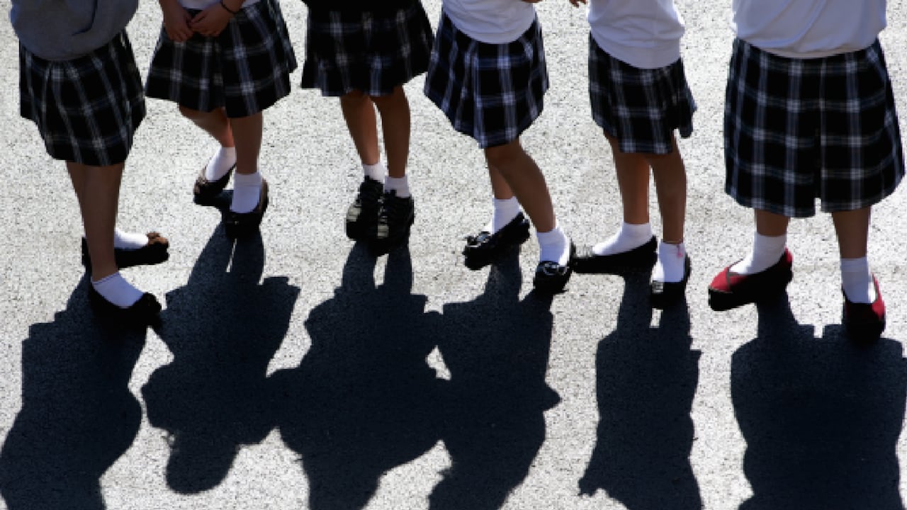 Autoridades de México siguen tras la pista de los motivos que llevaron a la intoxicación masiva en un colegio de Chiapas.