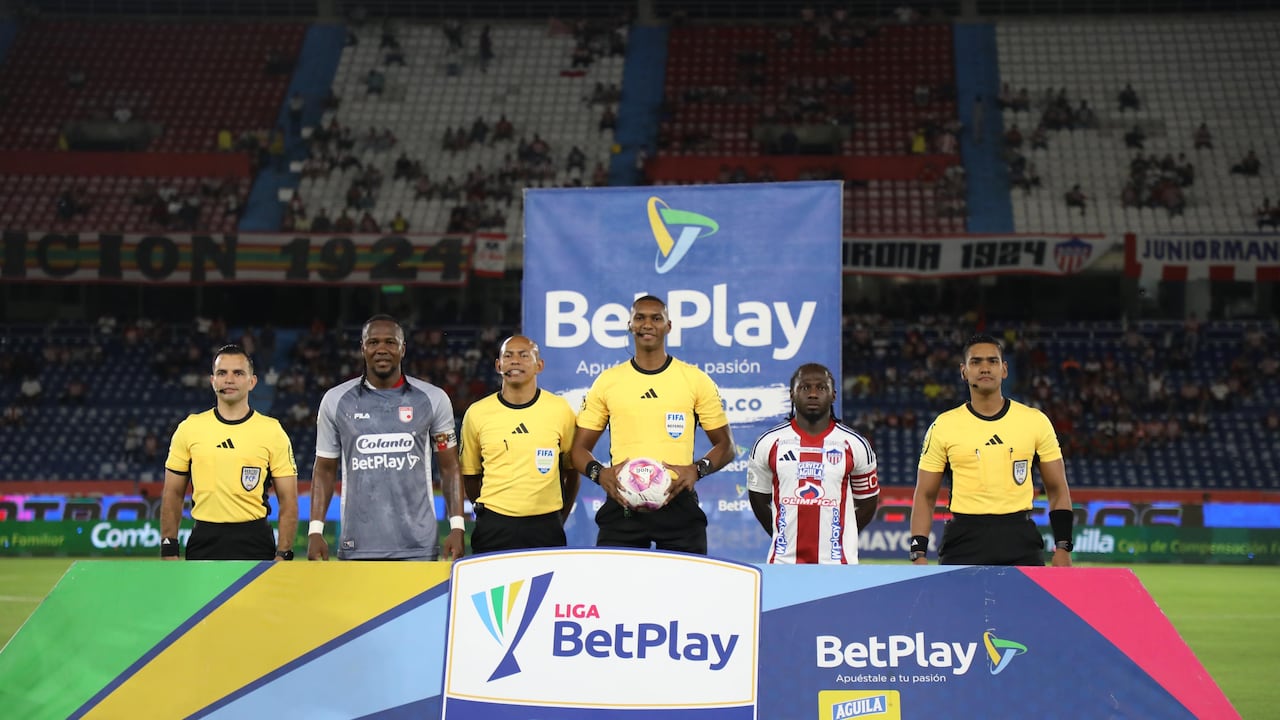 Junior de Barranquilla vs. Santa Fe en el Estadio Metropolitano
