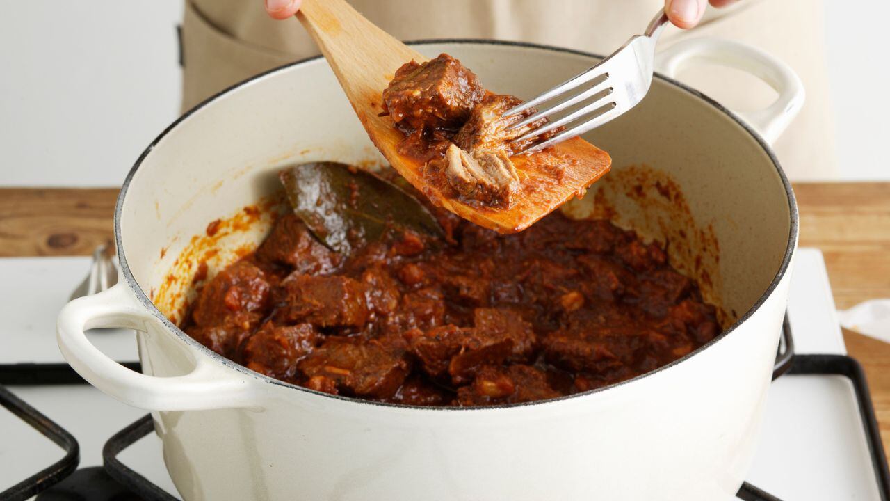 Cómo preparar un estofado, según la IA