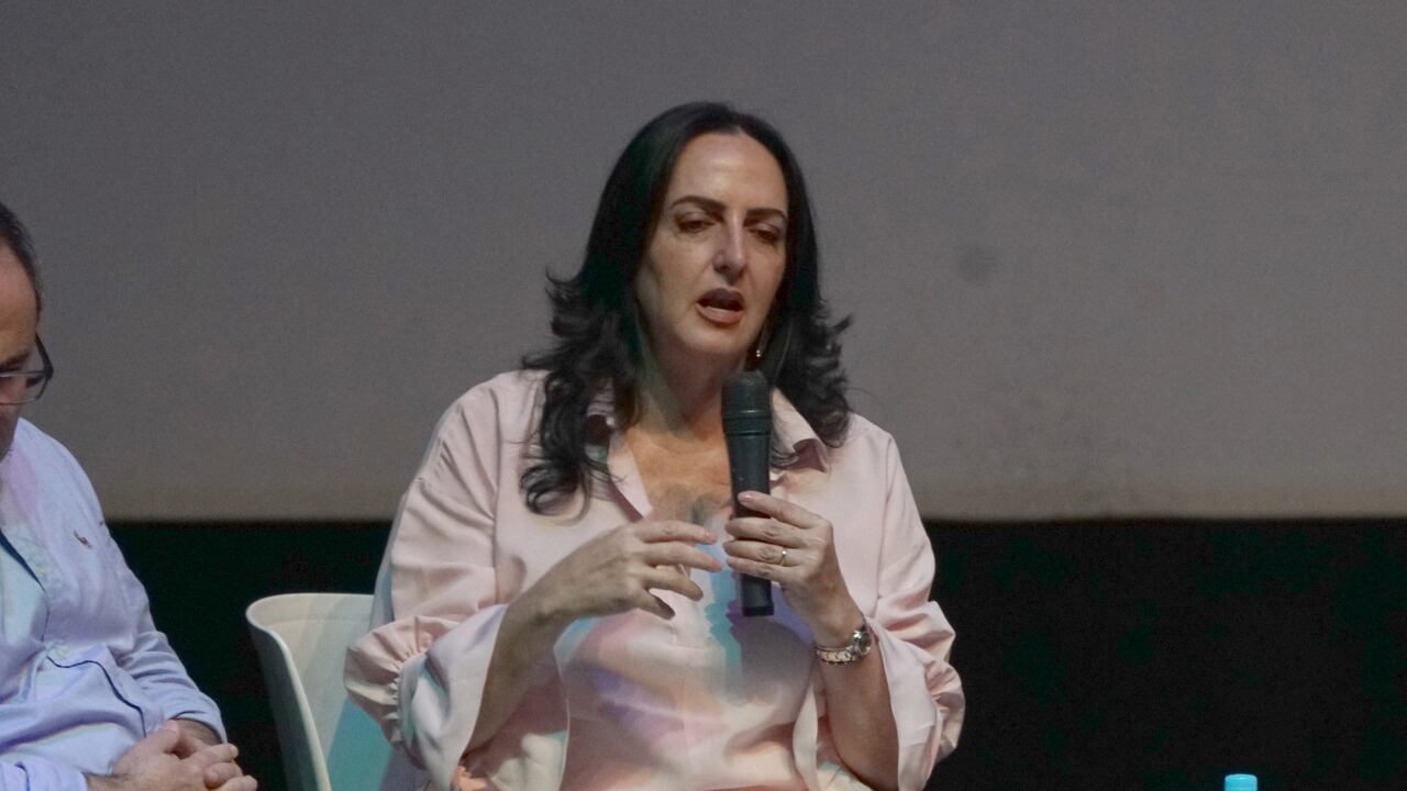 Representante a la Cámara Christian Munir Garces Aljure y la Senadora María Fernanda Cabal del Centro Democrático.