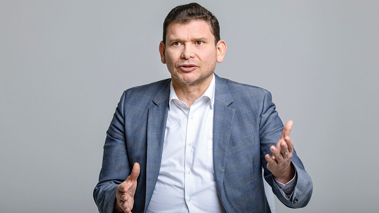 El senador John Milton Rodríguez, promotor del referendo provida, se refirió al aborto y su despenalización.