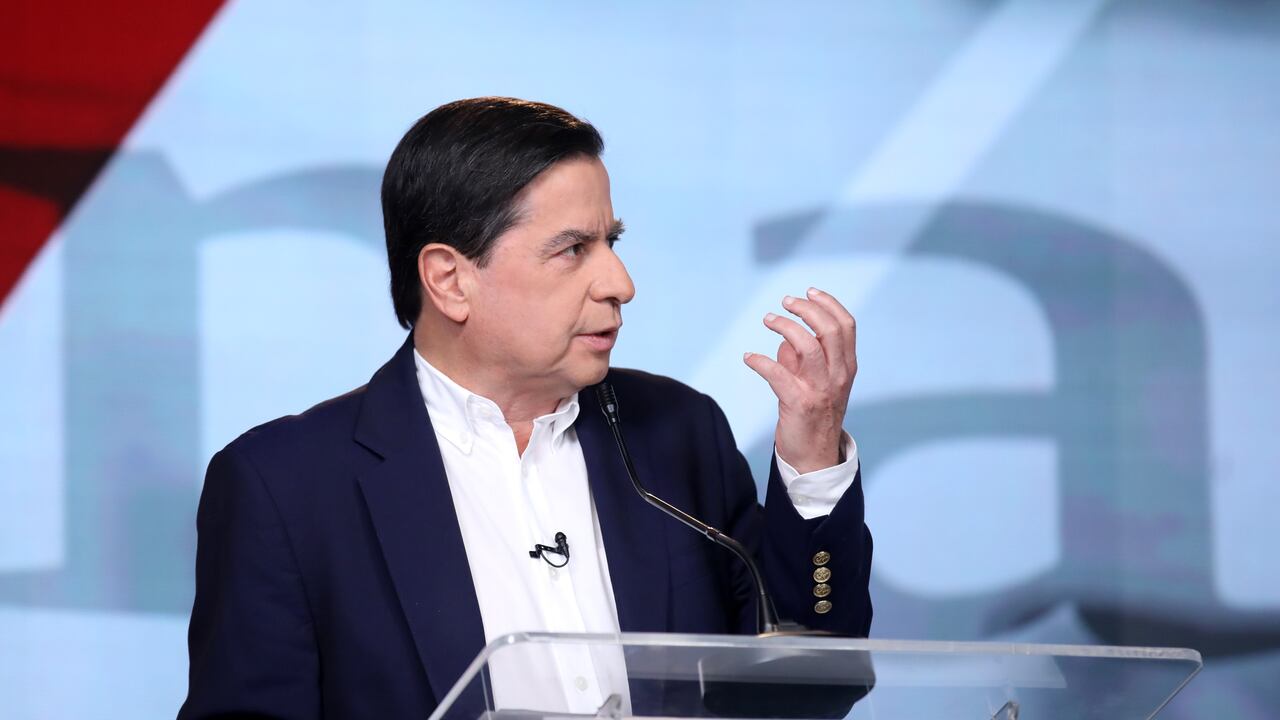 Juan Fernando Cristo, político colombiano.