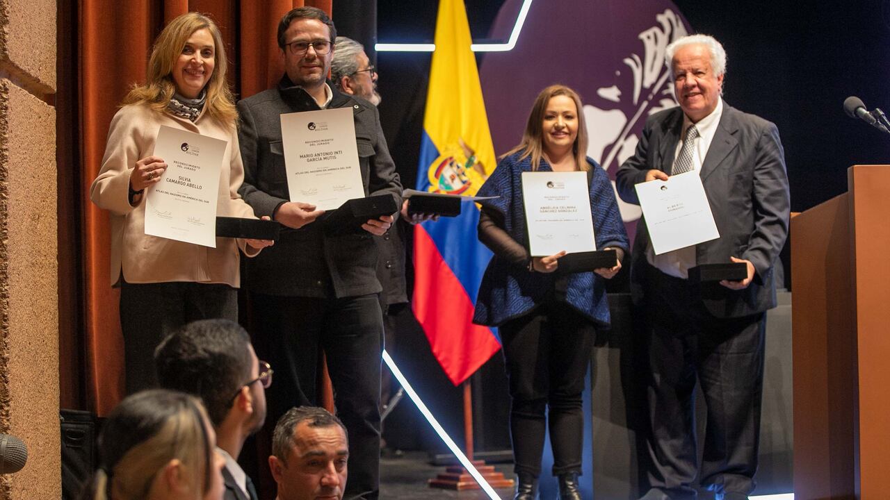 Equipo periodístico de SEMANA