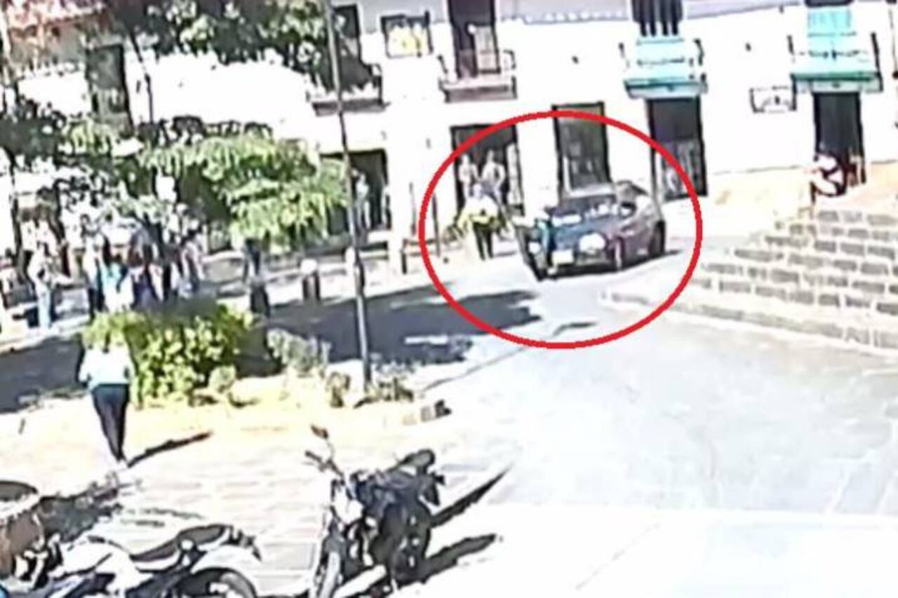 Ocurrió en medio de un control frente a la catedral de San Gil, Santander.