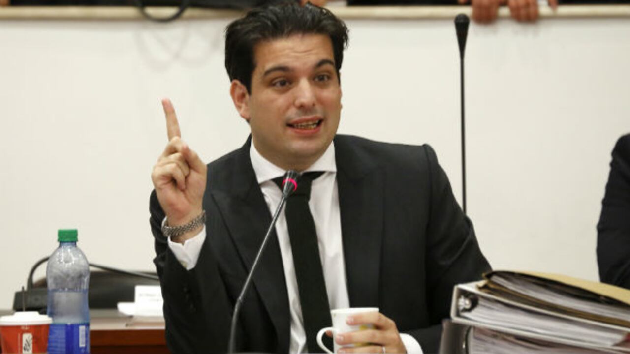 El representante a la Cámara Simón Gaviria, durante en debate de InterBolsa.